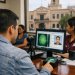Hombre registrando su huella digital en un módulo oficial con un monitor mostrando la huella y foto de identidad